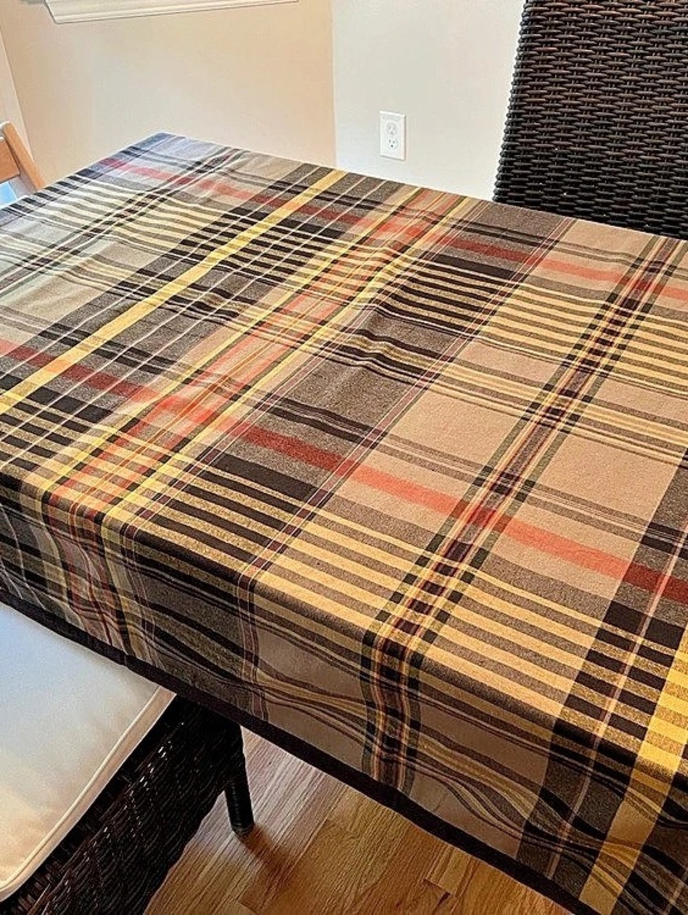 Pottery barn Plaid Tablecloth in Brown & Black Like New